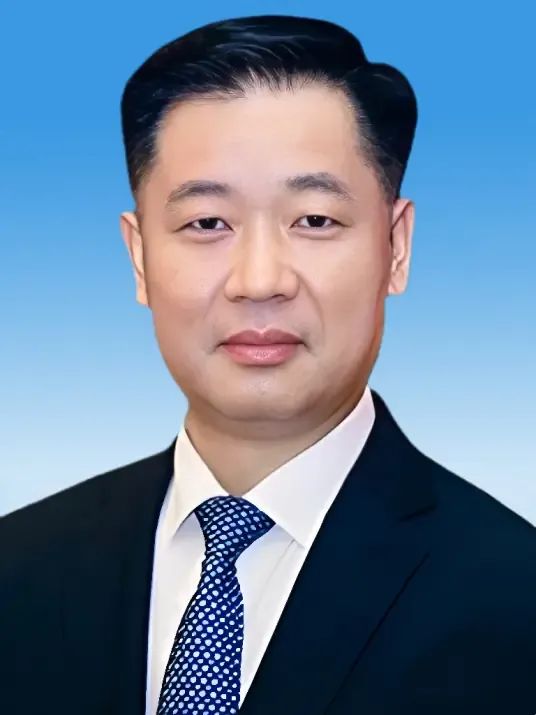 汇利资本 潘国强当选宁德市市长
